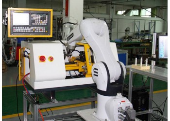 佛山小型工業(yè)機器人上下料數(shù)控車床實訓(xùn)系統(tǒng)