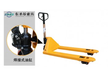 地牛叉車存放環(huán)境對手動搬運(yùn)車隊哪些部位有影響？