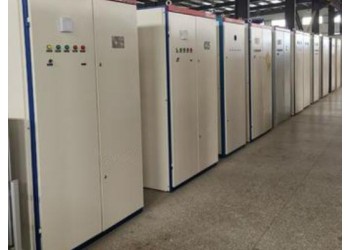 繞線式電機軟啟動柜廠家，源創(chuàng)電氣