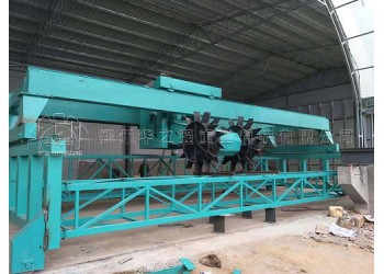 華之強有機肥翻拋機被用于養殖場糞便堆肥的原因是什么？