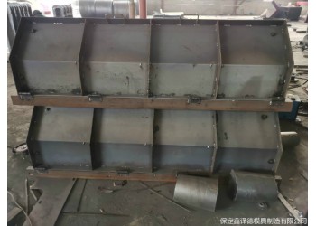 生態(tài)景觀擋土墻模具報價，混凝土澆筑擋土墻模具用途