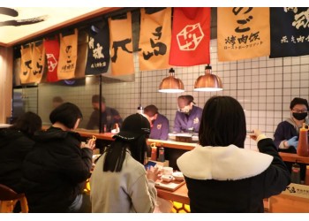 兀島燒肉飯在縣城名氣怎么樣？有前途嗎